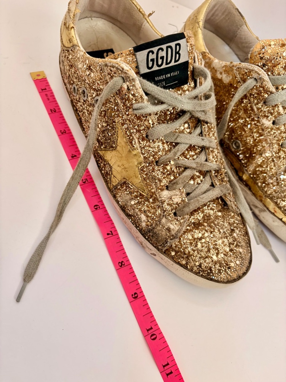 Golden Goose Women's Gold Glitter Low-Top Sneakers with Metallic Star - Picture 16 of 16